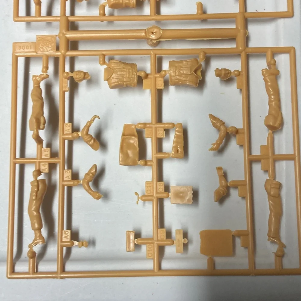 DML Paratroopers, kit #3001, 1/35 model figure kit, no box, one figure missing